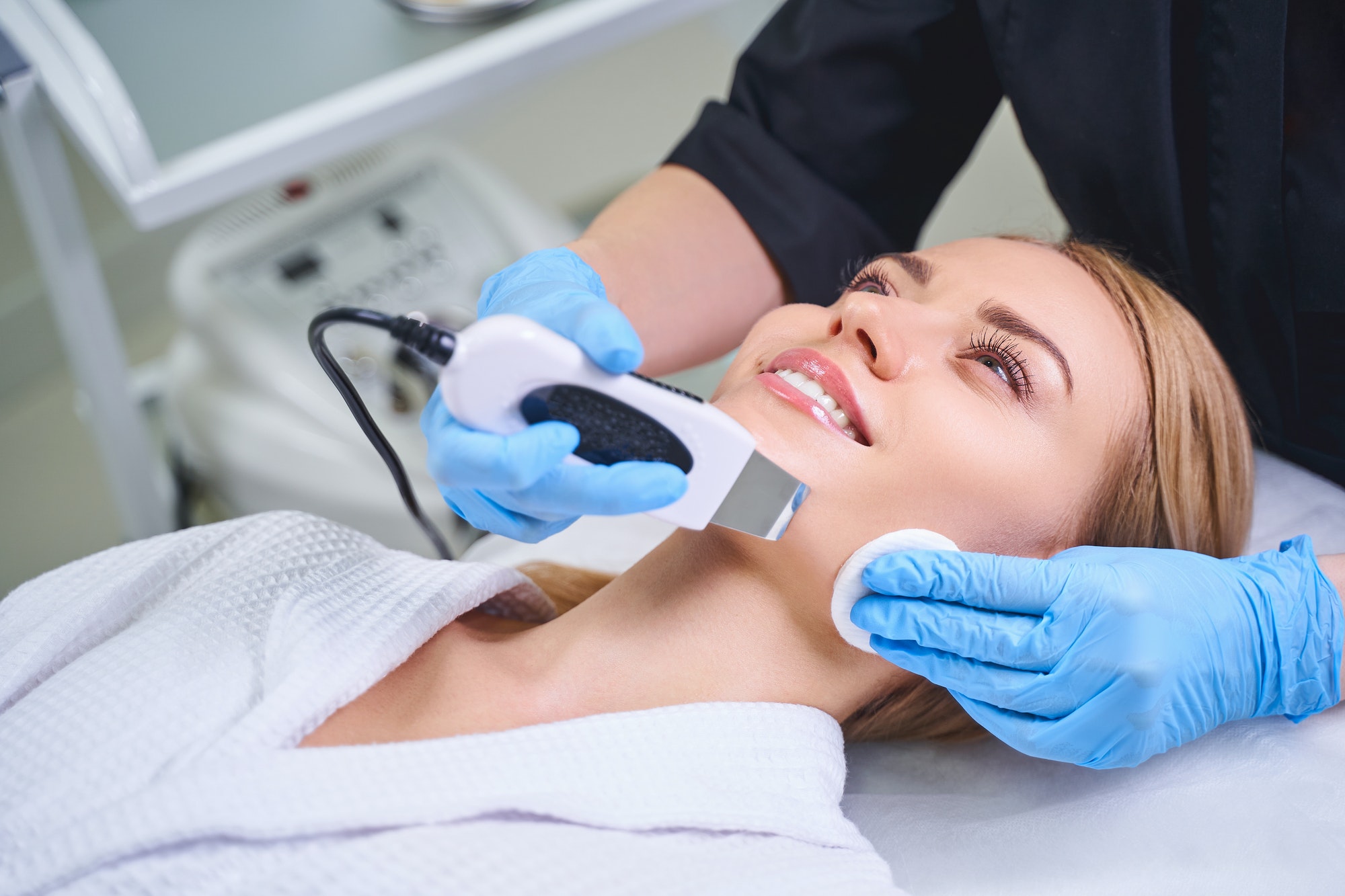 Different Types Of Chemical Peels And Acids (Part 2)