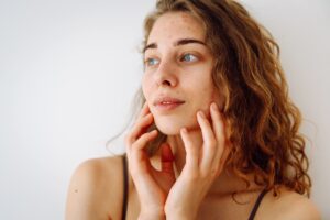 Exosomes treatment reducing inflammation in sensitive skin